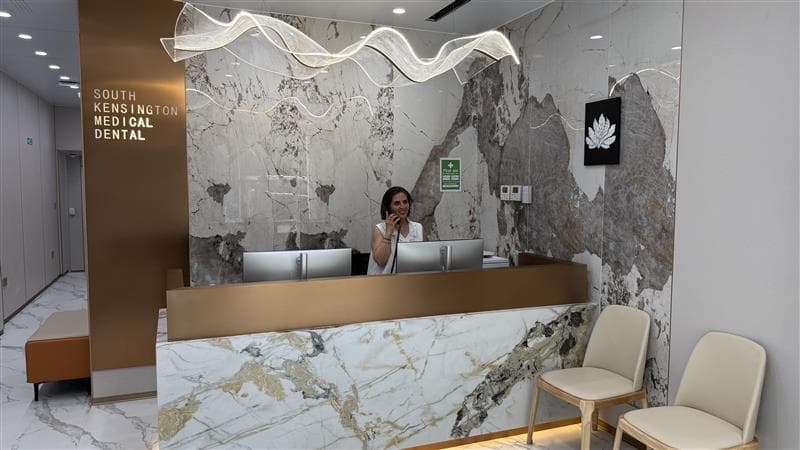 Modern treatment room at South Kensington Medical & Dental clinic