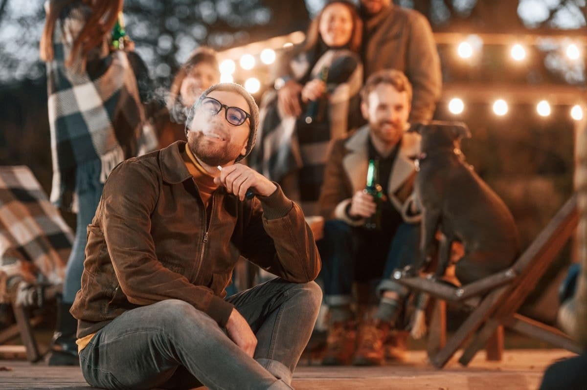 Can You Whiten Teeth If You Vape Occasionally?