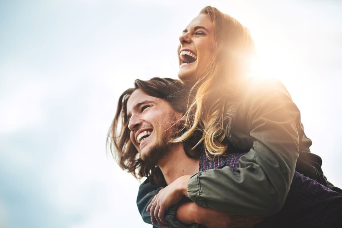 The Ultimate Guide to Airflow Tooth Polishing: Is It the Secret to a Brighter Smile?