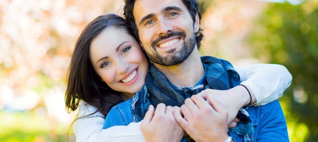 How to Keep Teeth White if You Drink Tea Every Day