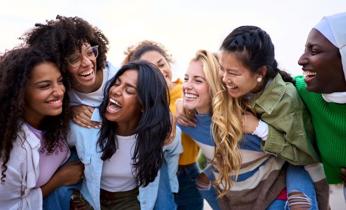 Safe Whitening: Managing Sensitivity Without Compromising on Results