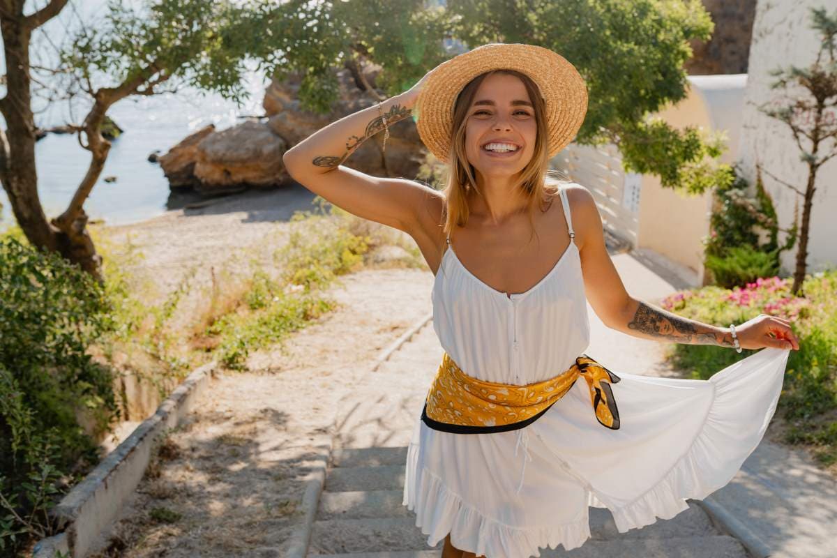 Professional Supervision: Why Clinical Assessment is Required for Boutique Whitening