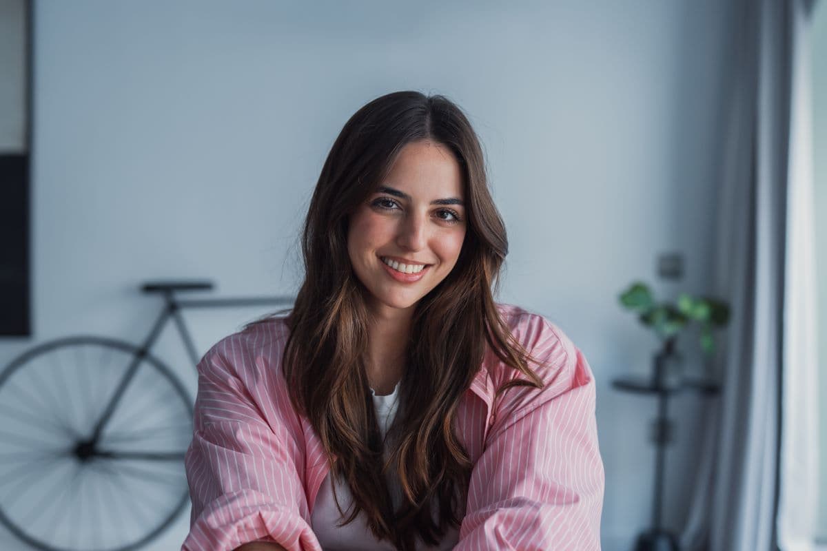 Can You Whiten Your Teeth If You Have a Thyroid Condition? What Patients Should Know