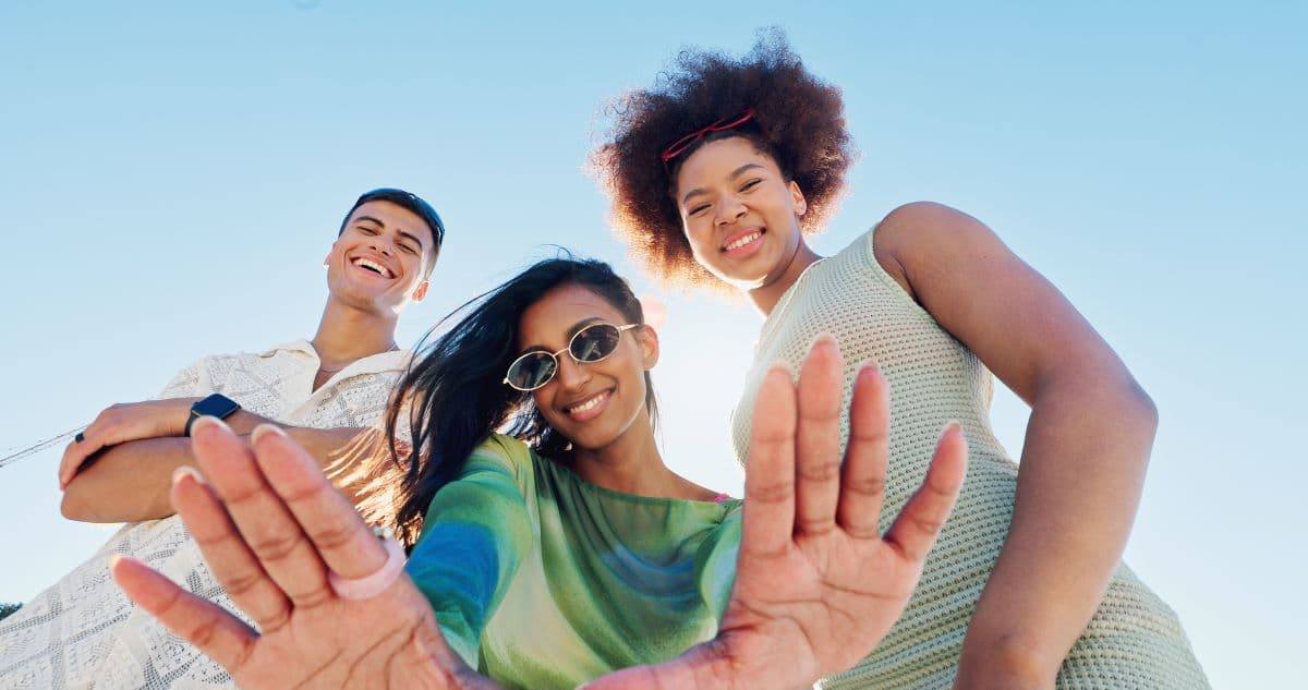 What If Whitening Trays Feel Uncomfortable? A Patient Guide