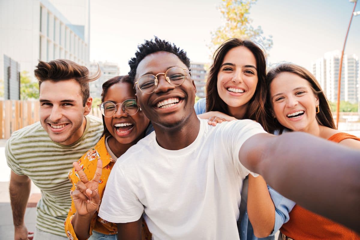 Can Second-Hand Smoke Exposure Affect Teeth Whitening Results?